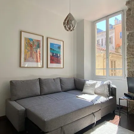 Wehost Clemenceau Sunny Palace 4 Pers 1 Bedroom شقة *