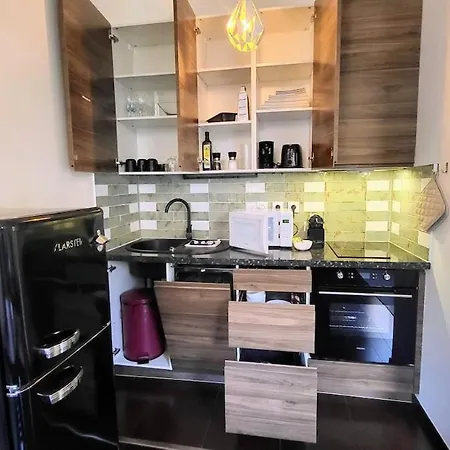 شقة Wehost Clemenceau Sunny Palace 4 Pers 1 Bedroom