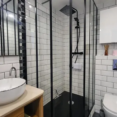 شقة Wehost Clemenceau Sunny Palace 4 Pers 1 Bedroom *