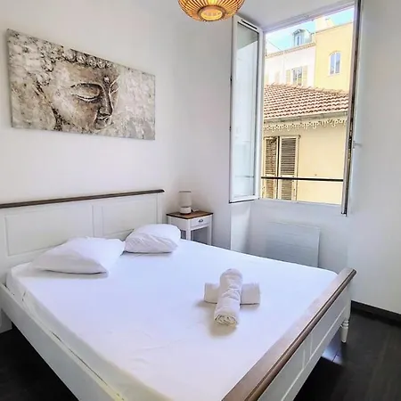Apartment Wehost Clemenceau Sunny Palace 4 Pers 1 Bedroom Nizza