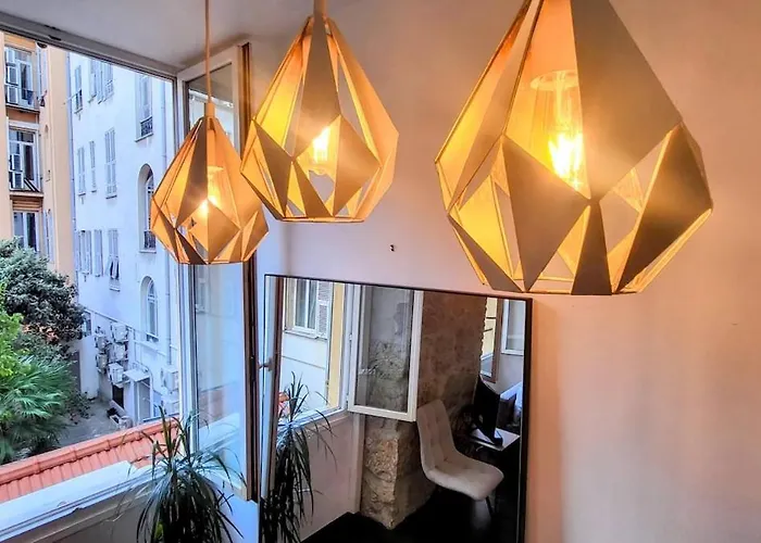 Wehost Clemenceau Sunny Palace 4 Pers 1 Bedroom *