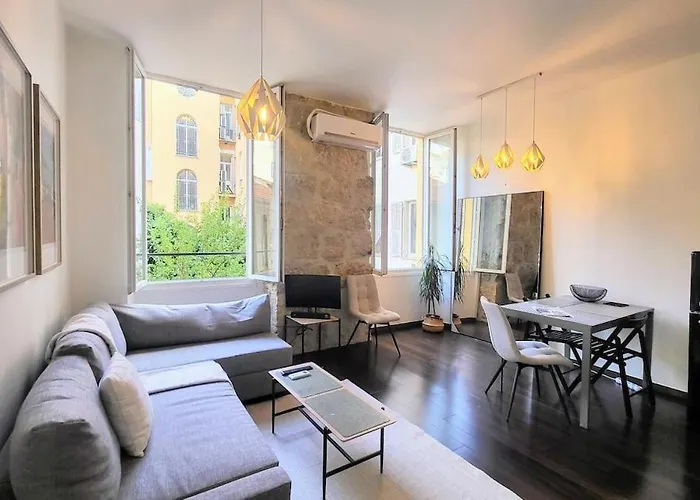 Appartement Wehost Clemenceau Sunny Palace 4 Pers 1 Bedroom