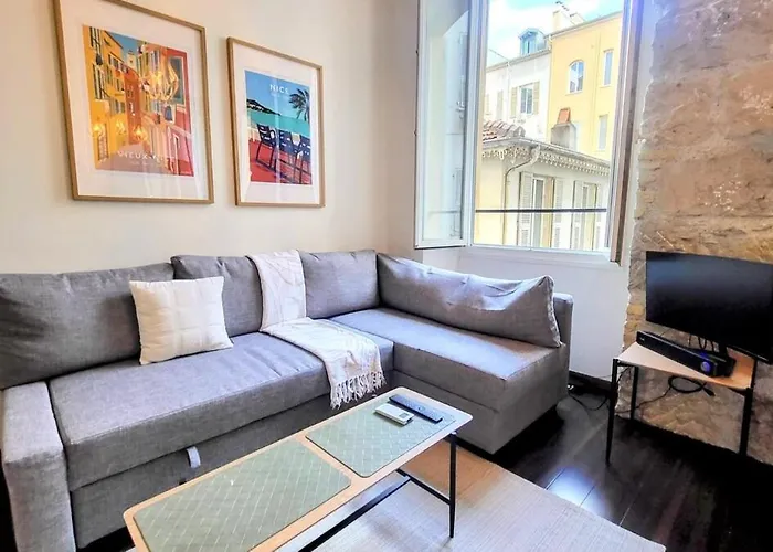 Apartment Wehost Clemenceau Sunny Palace 4 Pers 1 Bedroom